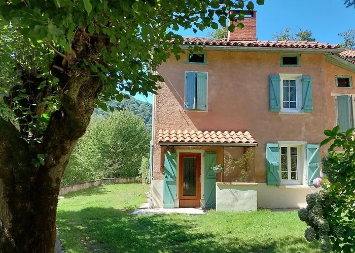 Maison De Famille