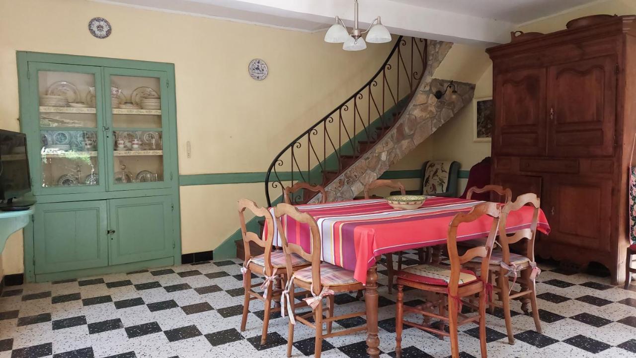 Maison De Famille Razecueillé